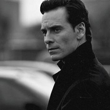 I'm sure you know who I am by now. If not, then you best keep it that way.

|RP account|Sherlock fandom|18+|