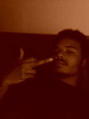 ig:@iwantsellms& fb:la beatyoheadin monsta   name:l.a monsta MGB #Label #Boss #KingWitKnowCrown a rapper wanna be #Mogal