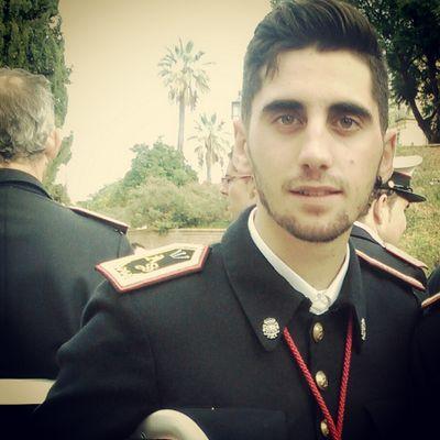 Amante de la música
Loco por el deporte
Amigo solo de los k me demuestran ser mis amigos
Informático
Amantes de los perros
Lebrijanoo!!!!