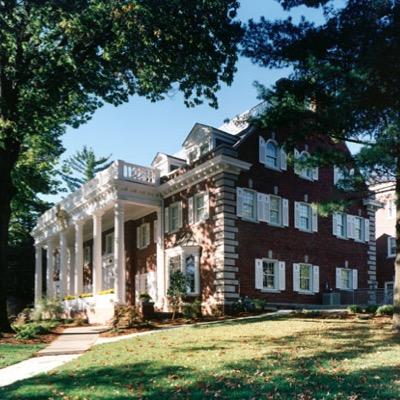 Sigma Chi Fraternity
Alpha Xi Chapter
University of Kansas