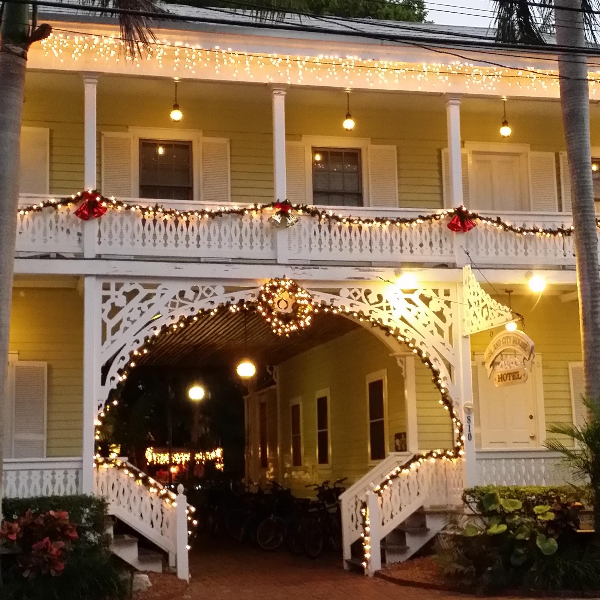 The Island City House Hotel is the oldest operating guesthouse in Key West! Studio to two bedroom suite made with charm and boutique décor. Book now!