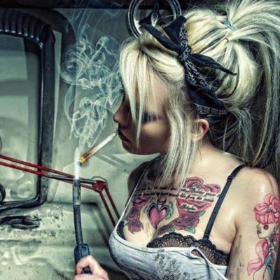 tattoosnstoners's profile picture. Slide into my DMs with some Sexy, Tatted, smoking, pictures and I'll feature you. #tattooedsociety #stonersociety #tatted #stoner