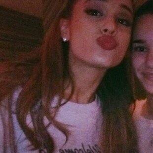 rapidariana's profile picture. ☁️