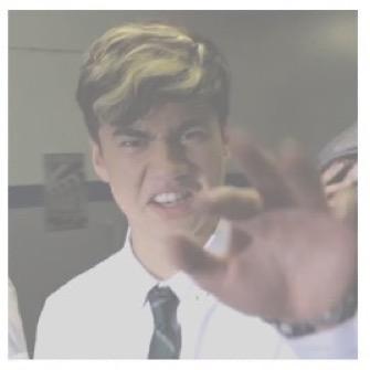 follow @1996ftcake bc why not