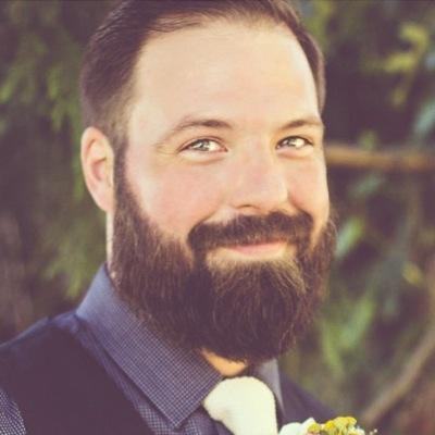 uppindownie's profile picture. Tee it high, and let it fly