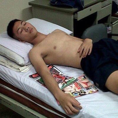 Chrisdekz_Rock's profile picture. คลิปเสียว ลงทุกวัน ฝากกดติดตาม follow us if yu wanna see videos (mature content 18+ only) Daily upload