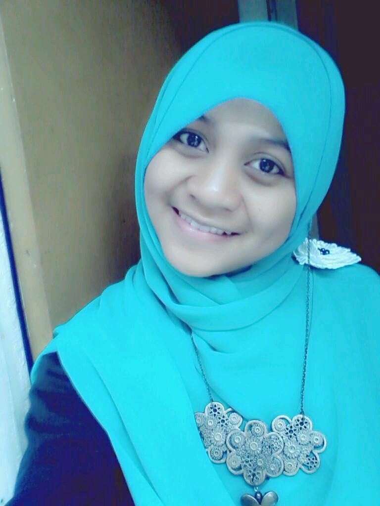 sitinurjanah_11's profile picture. la tahzan !!