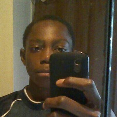 qrshon's profile picture. 