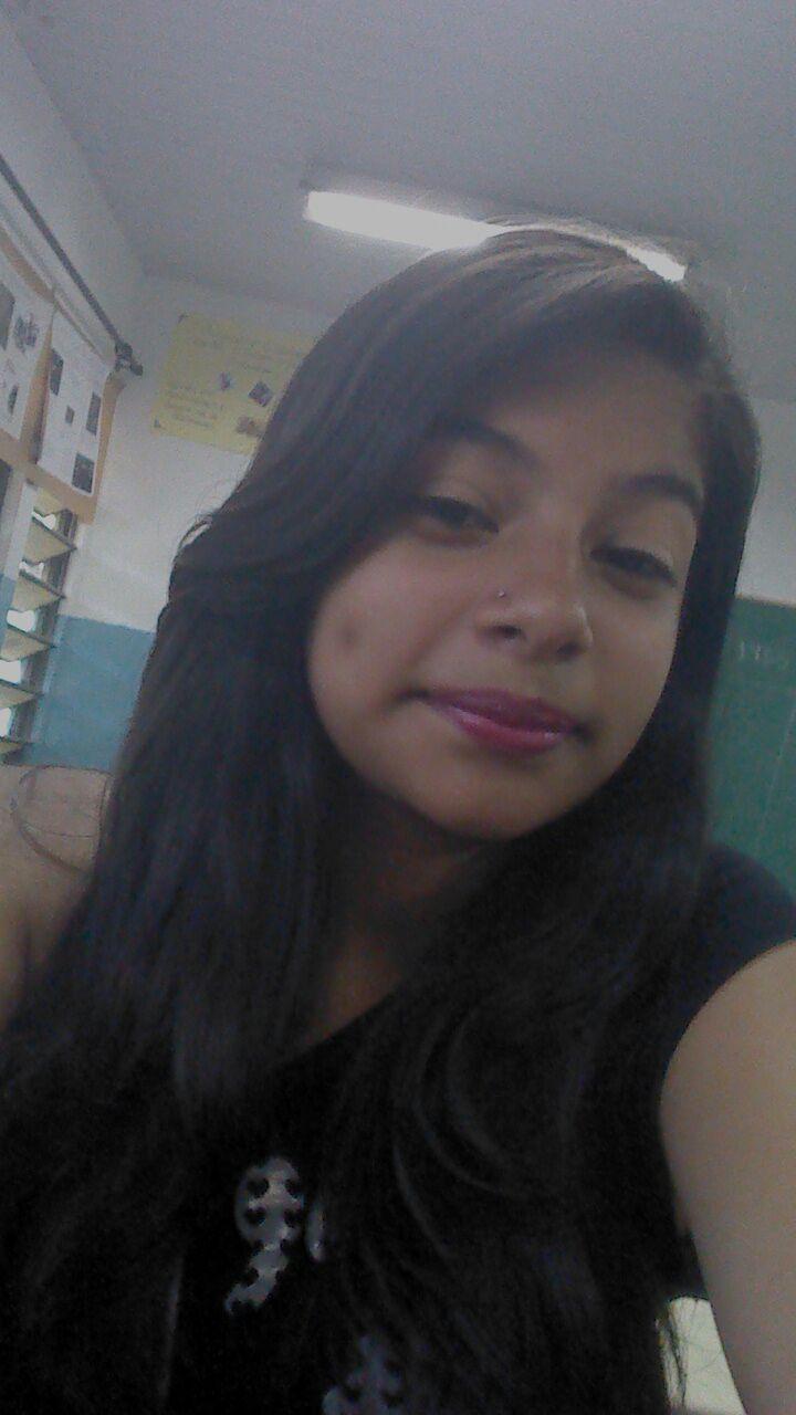 @justinbieber and @onedorection my live