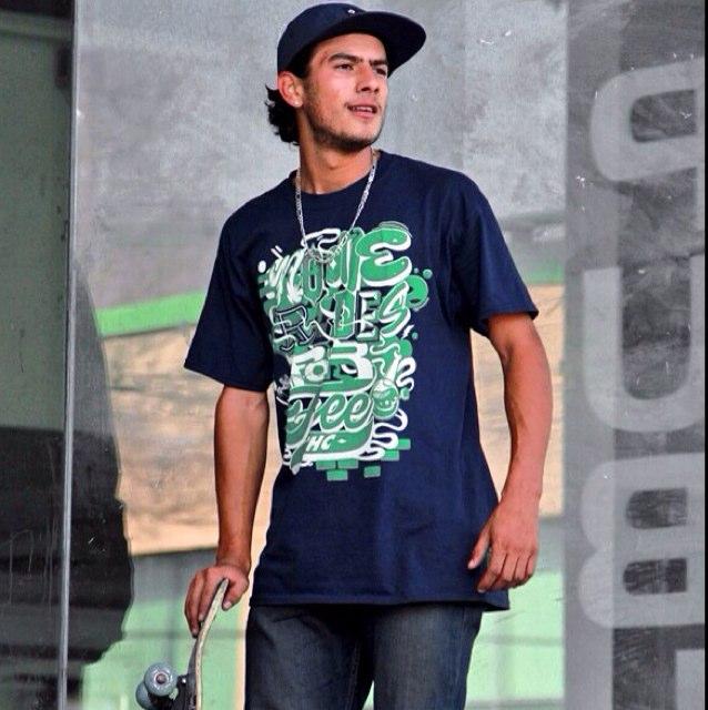 Desde los 7 años patino por divercion soy de guadalupe nuevo leon  patino para converse mexico y redline skateboards