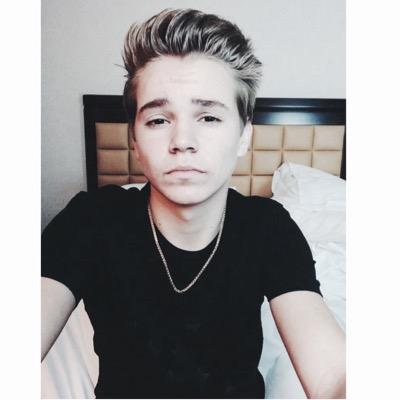 idk but damian makes me very happy