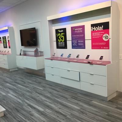 Come checkout our new location in Springfield Town Center, We carry a variety of cases prepaid phone services we Also unlock and repair galaxies and iPhones