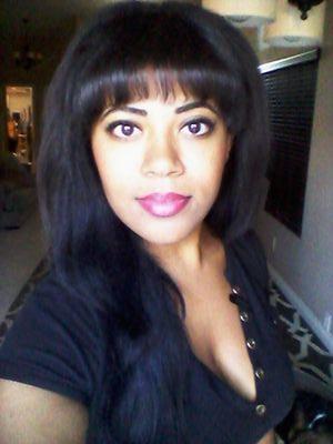 ladyvega17's profile picture. 