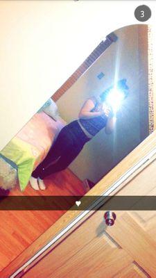 laurafe71533681's profile picture. 