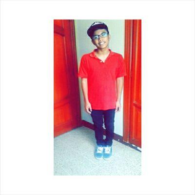 Me llamo! Nevets... Ola k hace? Tngo 13 años ∞ Vivo En Guayaquil ....! Mi Bff! : VMMI ♥ y c:  !! Mi Idolo Mi barce!