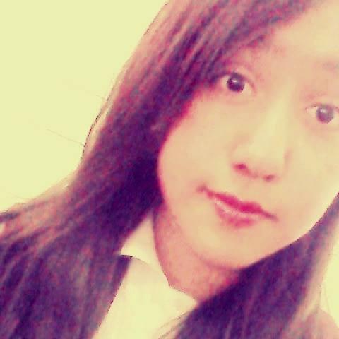Soy super buena onda, soy muy amigable, me llevo muy bien con todos...  me encantan mis pestañas y mi color de cabello, me gustaria aprender a tocar el piano 3