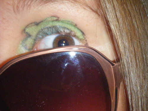 thepetitefrench's profile picture. 