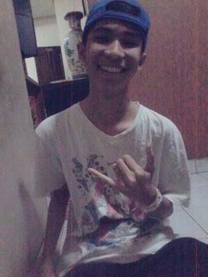 IDRH17ags's profile picture. EL CLASSICO Real http://t.co/57Q3PfkngU , Hala Madrid Go go go Real Madrid Jadi Juara Liga Spanyoll!