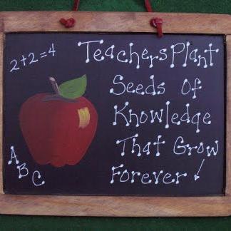 We are Super Second Graders tweeting  with our followers about the fantastic things we are doing in our classroom.