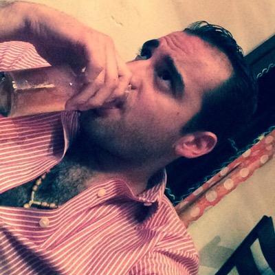 A la muerte se le toma de frente con valor y despues se le invita una copa