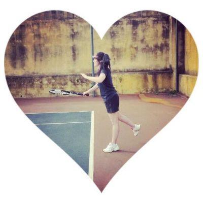 ElaniNell's profile picture. kunstenaar♡musiek is my lewe♡drama #diebratmetdiesonbril #geejouhartvirHillbrow