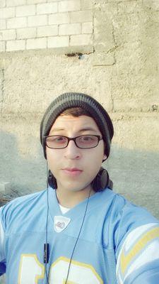 Angelnoe123's profile picture. Tus criticas en relaidad no me afectan en nada! Apoyo a los gays y no me da verguensa decirlo, me encantan las mujeres lesbianas