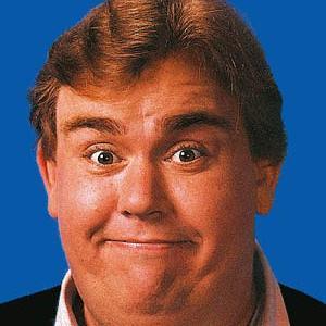 murray4908's profile picture. Sales rep by day, gigolo by night. Mediocre at both.