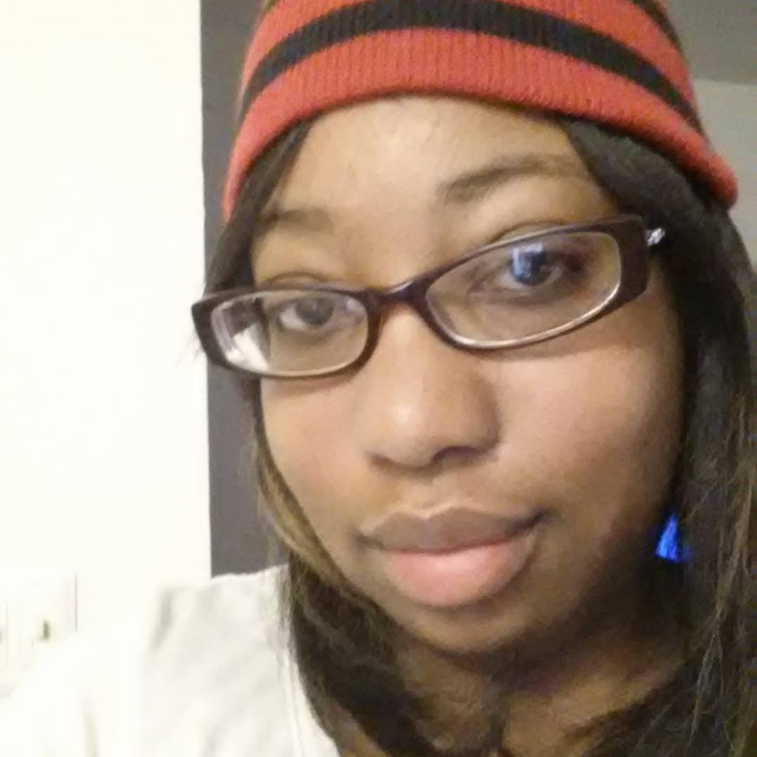 My name is Julese I am the owner of STARRA FASHION