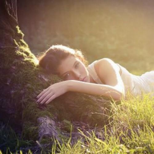 ratrikartika3's profile picture. 