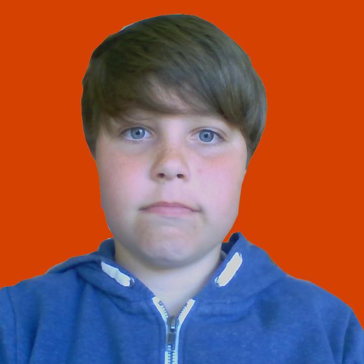 Hey, My name is Elliot and I am as British gamer/vlogger. If you would check out my youtube channel then I will love ❤ you for life, and there is free gold. Xox