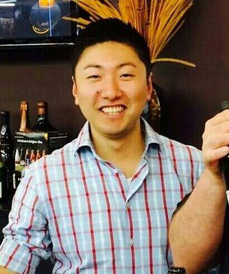 thataznwineguy's profile picture. 