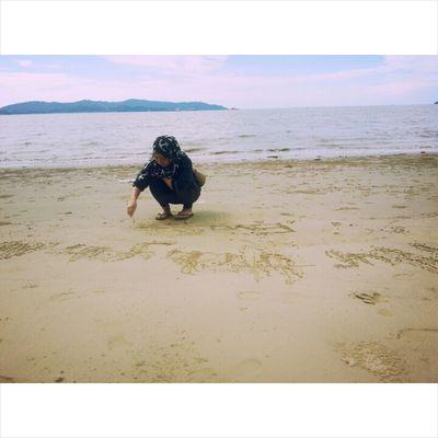 short.simple.prettyugly.princess.adorable.blaa and blaaa.