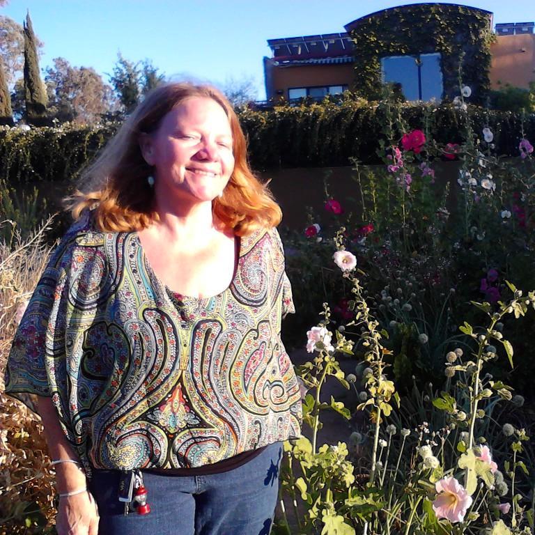 JulianaURose's profile picture. Writer and Teacher. Starseed poet. Change artist.