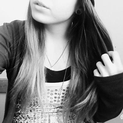 16|i'm dancer|follow me on and i'll follow you back|'DIE BITCH DIE'|Bullet For My Valentine|