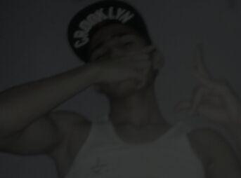 Born 1997 | JB ct |
ig :oneherry