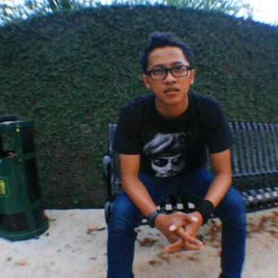 deasVJ's profile picture. Chairman of @monkey_wear brand | Lead Guitarist of @HNHofficialband I Yang Bisa Ngerubah Hidup Anda ke Jalan Mana Yah Anda Sendiri