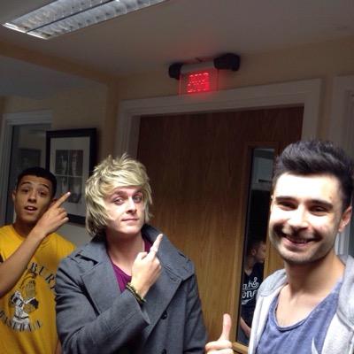 I love @loudkidzmusic and you should too. otherwise we cant be friends. 1/4