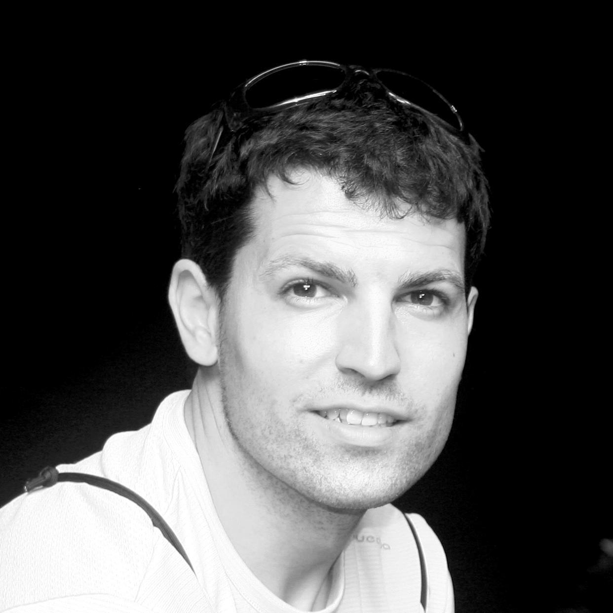 AlbertoSierra_'s profile picture. Diseñador gráfico y web. Ingeniero especializado en usabilidad y producto. Local manager @igerszgz