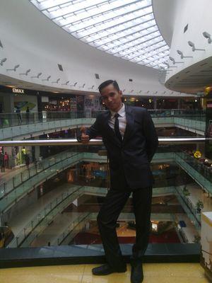 rezaross21's profile picture. 