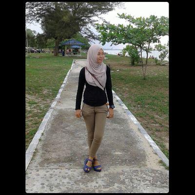 megasari542's profile picture. selalu tersenyum walaupun lagi bnyak masalah :)