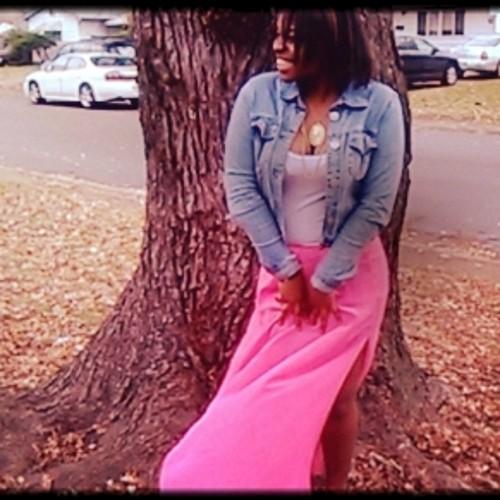 Cosmetologist Student ✂ March 5, Pisces, Stud Lover FMOI: Stephanieee_luv  Life is what you make it, so make the best of it