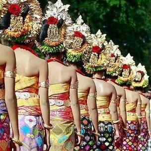 Booking Hotel, Villa, Transport, Tour in Bali