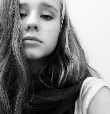 follow me :*