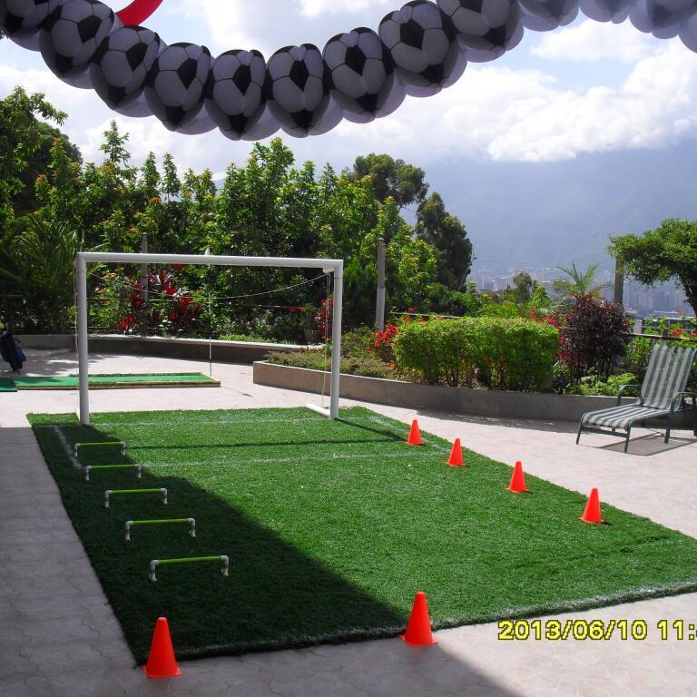 Te llevamos el deporte a donde tu quieras, nuestro sistema ademas de divertido emocionante e innovador te brinda una alternativa a tus eventos.