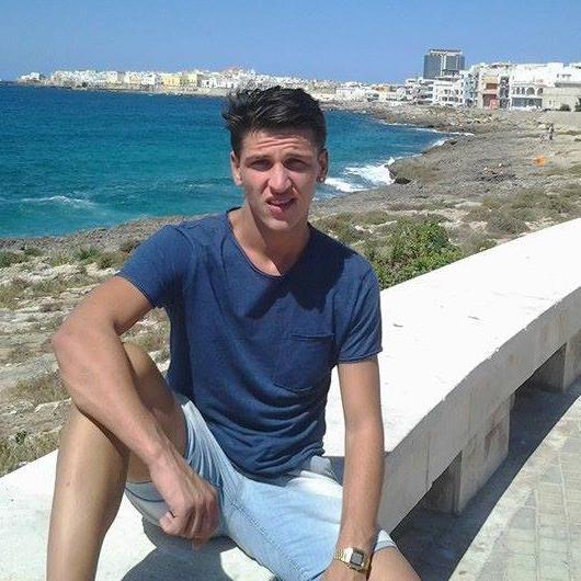 GabrieleFiume's profile picture. Amo Il Napoli Forza Napoliiiiiiiiiiii