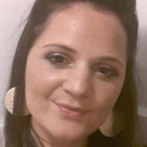 CaytonSarah's profile picture. 