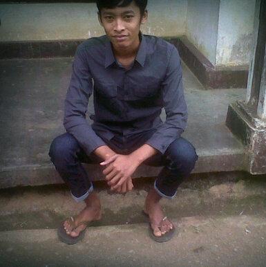 shuphriehanthoe's profile picture. hidup untuk meraih mimpi.