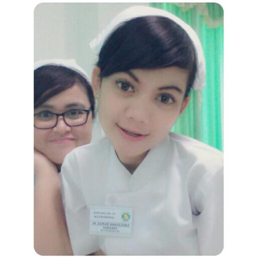 hello , i'm a nurse♥ #sholehah nurul Amk, Instagram : Sholehah_nurul ,Path: Sholehah Nurul