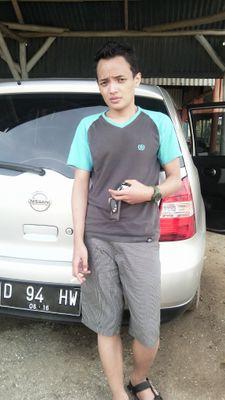 AeehDri's profile picture. simple Man !!!