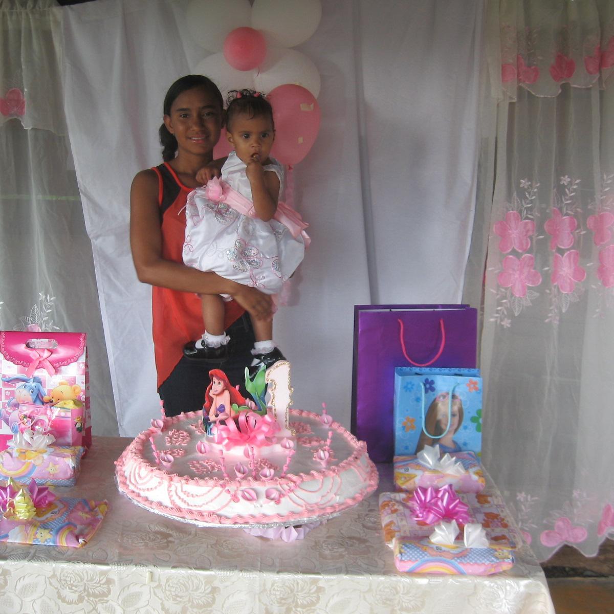 Rosanna0715's profile picture. 